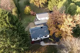 333 E Maitland Ln, Neshannock Township, PA 16105 - Photo 1