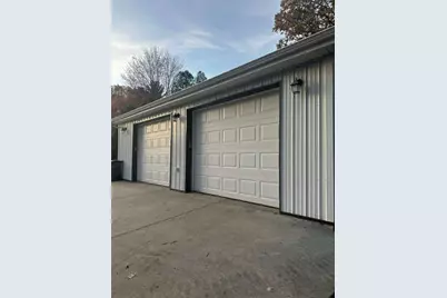 333 E Maitland Ln, Neshannock Township, PA 16105 - Photo 9