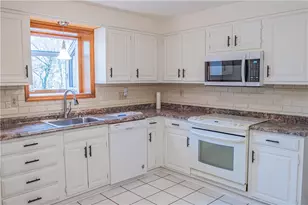 1332 Hazenwood Dr, Monroeville, PA 15146 - Photo 17