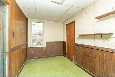 211 Wallace Ave, Wilkins Township, PA 15112 - Photo 19