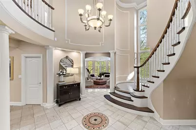 104-102 Thornbrook Drive, Penn Township, PA 16002 - Photo 11