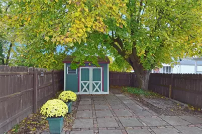 111 Mulberry St, Coraopolis, PA 15108 - Photo 11