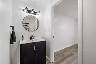 27 Oakwood Rd, Banksville/Westwood, PA 15205 - Photo 15