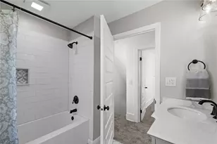 27 Oakwood Rd, Banksville/Westwood, PA 15205 - Photo 21