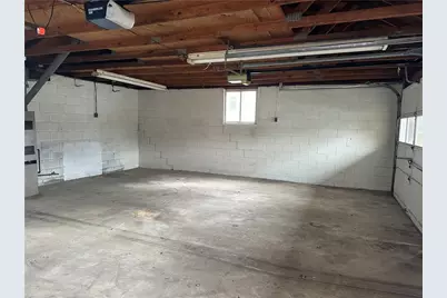 490 Glenn St, Washington, PA 15301 - Photo 9