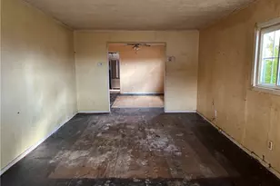 490 Glenn St, Washington, PA 15301 - Photo 3