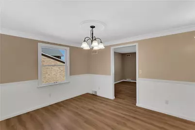 120 Sherwood Dr, Hempfield Township, PA 15601 - Photo 7