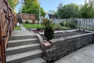 2422 Salisbury St, Pittsburgh, PA 15210 - Photo 13