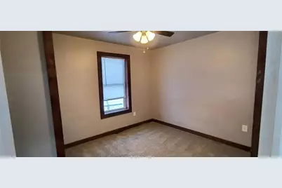 56 Franklin Ave, Ellwood City, PA 16117 - Photo 27