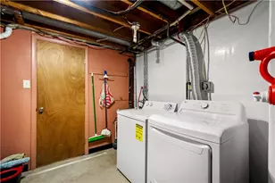 596 Clifton Rd, Bethel Park, PA 15102 - Photo 27