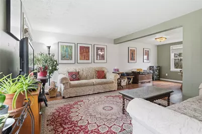 121 Parklane Dr, Slippery Rock, PA 16057 - Photo 11