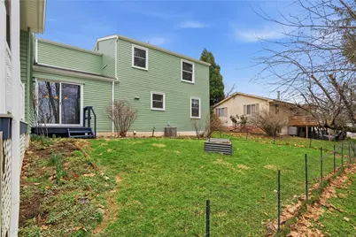 121 Parklane Dr, Slippery Rock, PA 16057 - Photo 3