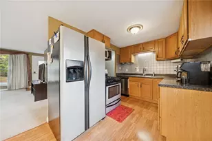 431 Fieldstone Dr, Monroeville, PA 15146 - Photo 9