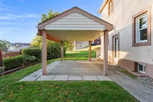 33 Park Pl W, Midland Boro, PA 15059 - Photo 5