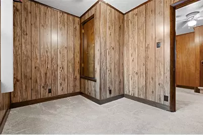 33 Park Place W, Midland Boro, PA 15059 - Photo 25