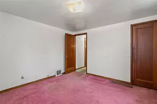 3217 Elderwood Dr, Bethel Park, PA 15102 - Photo 15