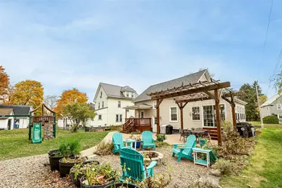 320 Edgewood Ave, Grove City Boro, PA 16127 - Photo 47