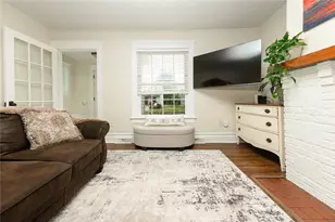 320 Edgewood Ave, Grove City Boro, PA 16127 - Photo 9