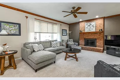 340 Fox Meadow Dr, Pine Township, PA 15090 - Photo 15