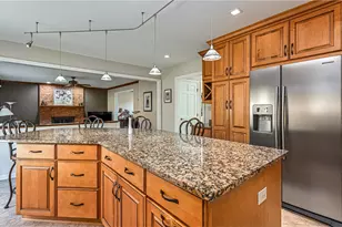 340 Fox Meadow Dr, Pine Township, PA 15090 - Photo 11