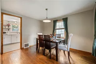 902 Delaware Ave, New Castle, PA 16105 - Photo 5