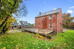 902 Delaware Ave, New Castle, PA 16105 - Photo 25