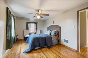 902 Delaware Ave, New Castle, PA 16105 - Photo 13