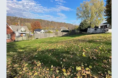 624 4th St, Monongahela, PA 15063 - Photo 5