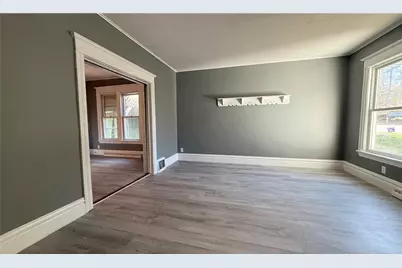 133 S 7th St, Sharpsville, PA 16150 - Photo 5