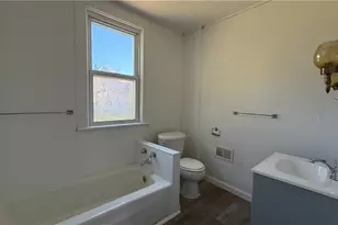 133 S 7th St, Sharpsville, PA 16150 - Photo 13