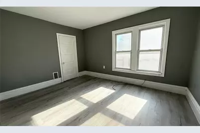 133 S 7th St, Sharpsville, PA 16150 - Photo 11