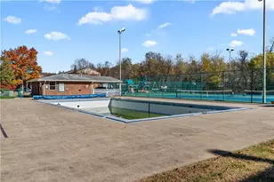 305 Newbury Dr, Monroeville, PA 15146 - Photo 41