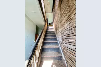 1900 Saint Ives St, Pittsburgh, PA 15212 - Photo 23