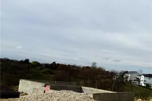 2006 Field Stone Dr, South Fayette, PA 15057 - Photo 3