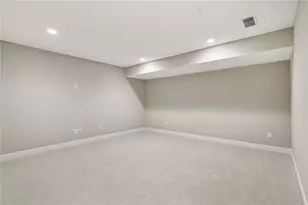 304 Azalea Ln, Marshall, PA 15005 - Photo 41