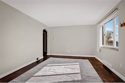 813 Alberta Dr, West Mifflin, PA 15122 - Photo 9