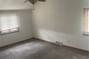 407 Longview Dr, Monroeville, PA 15146 - Photo 3