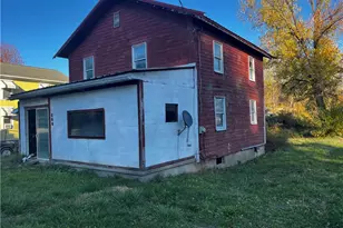 600 Manor St, E Mahoning/Marion Ctr, PA 15759 - Photo 3