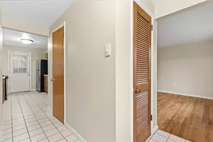 924 Old Hills Rd, Elizabeth Twp/Boro, PA 15135 - Photo 7