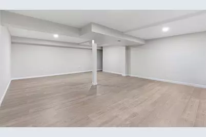 924 Old Hills Rd, Elizabeth Twp/Boro, PA 15135 - Photo 19