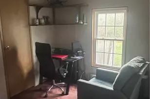 341 Bridgeport Rd, Mount Pleasant Township, PA 15666 - Photo 9