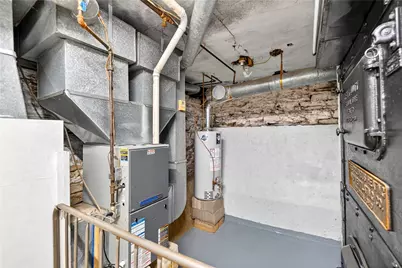 603 Pa-88, California, PA 15434 - Photo 9