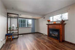 133 Queenston, Wilkins Township, PA 15235 - Photo 3