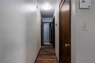 133 Queenston, Wilkins Township, PA 15235 - Photo 7