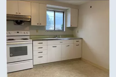 710 Lewis Ave #3, Jeannette, PA 15644 - Photo 9