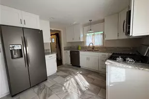 111 Hemlock Ln, Monroeville, PA 15146 - Photo 9