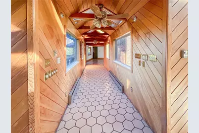 108 Economy Grade Rd, Findlay Township, PA 15108 - Photo 17