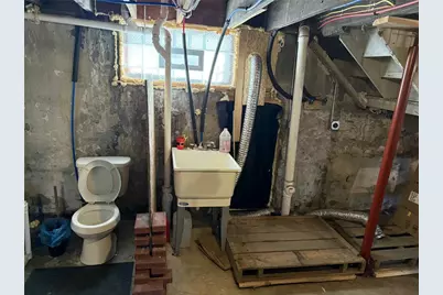 907 Harmony Ave, New Brighton, PA 15066 - Photo 15