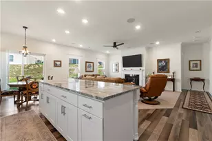 812 Curtman Ct, Pittsburgh, PA 15068 - Photo 11