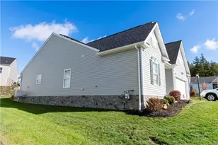 812 Curtman Ct, Pittsburgh, PA 15068 - Photo 37